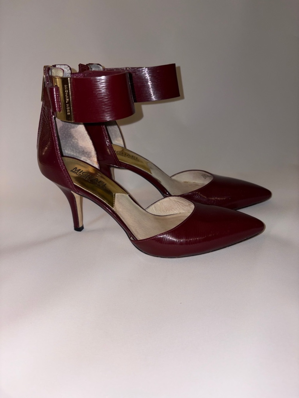 Michael Kors‎ Women's Guiliana Mid Ankle Strap Pumps Size 7